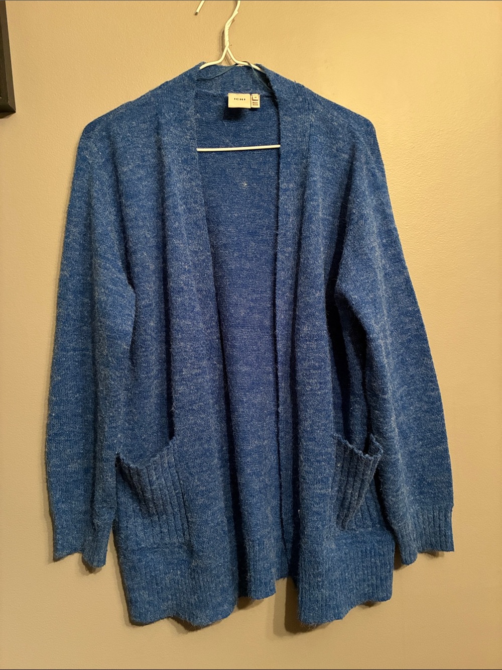 Ichi Cozy Open-Front Blue Knit Cardigan with Front Pockets